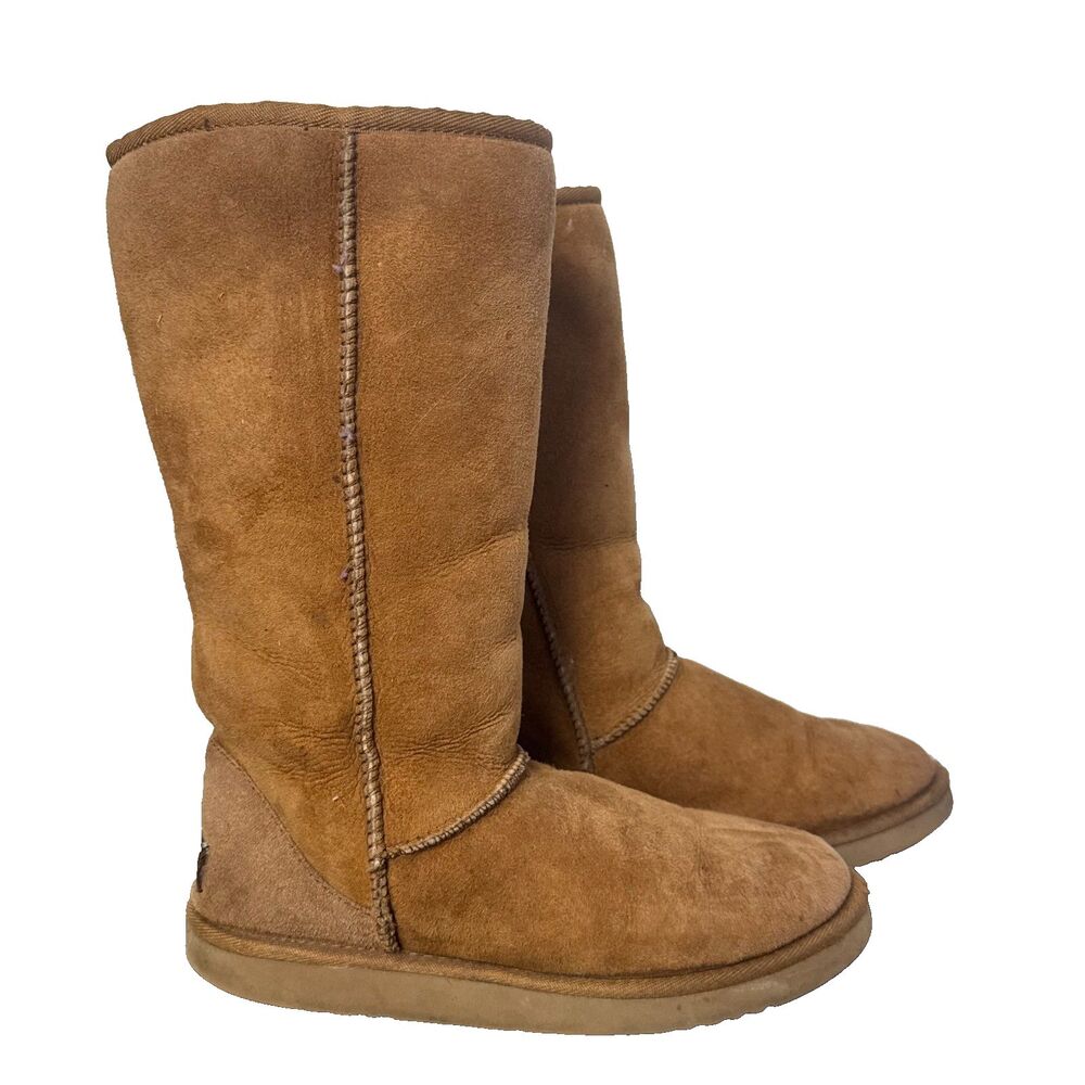 UGG Classic Tall Chestnut Suede Boots Women 7 Sheepskin Cozy Winter Pull On